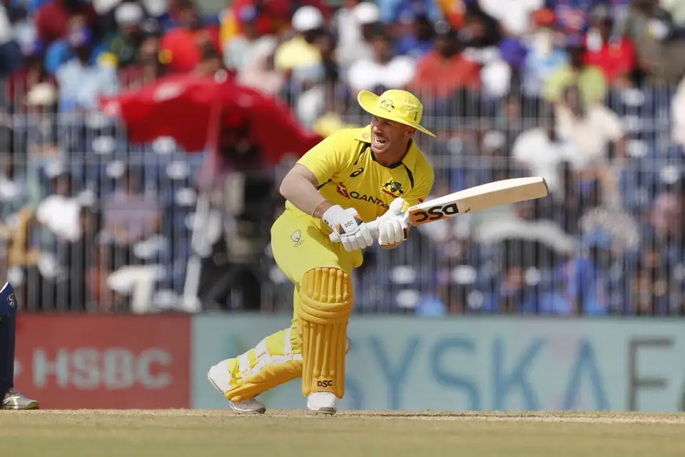 IND vs AUS | Twitter in splits as Warner mocks Kishan's failed sly attempt at earning free DRS