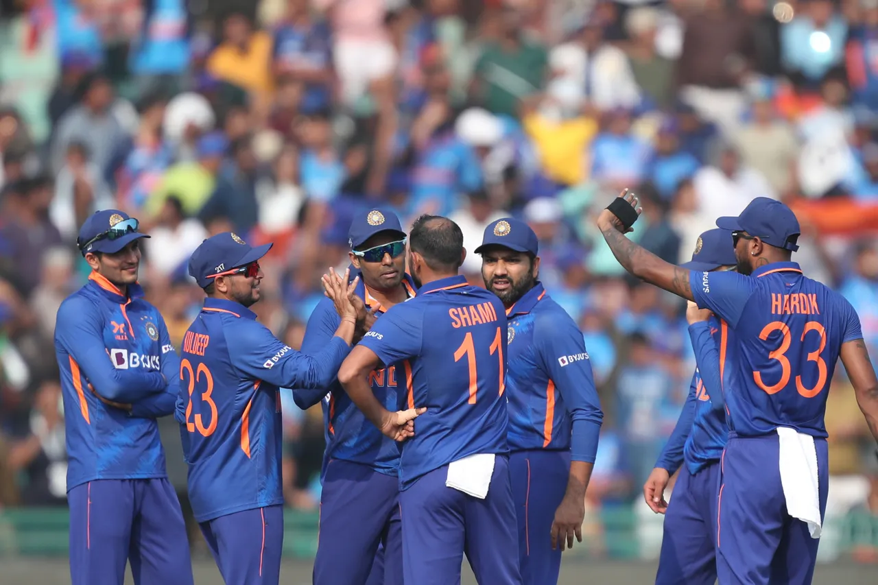 IND vs NZ |  Twitter bereaksi saat serial skrip bowler India menang dengan upaya klinis di Raipur