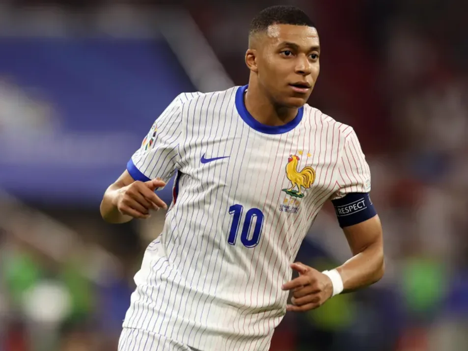 kylian mbappe uefa nations league Forbes.scorimg