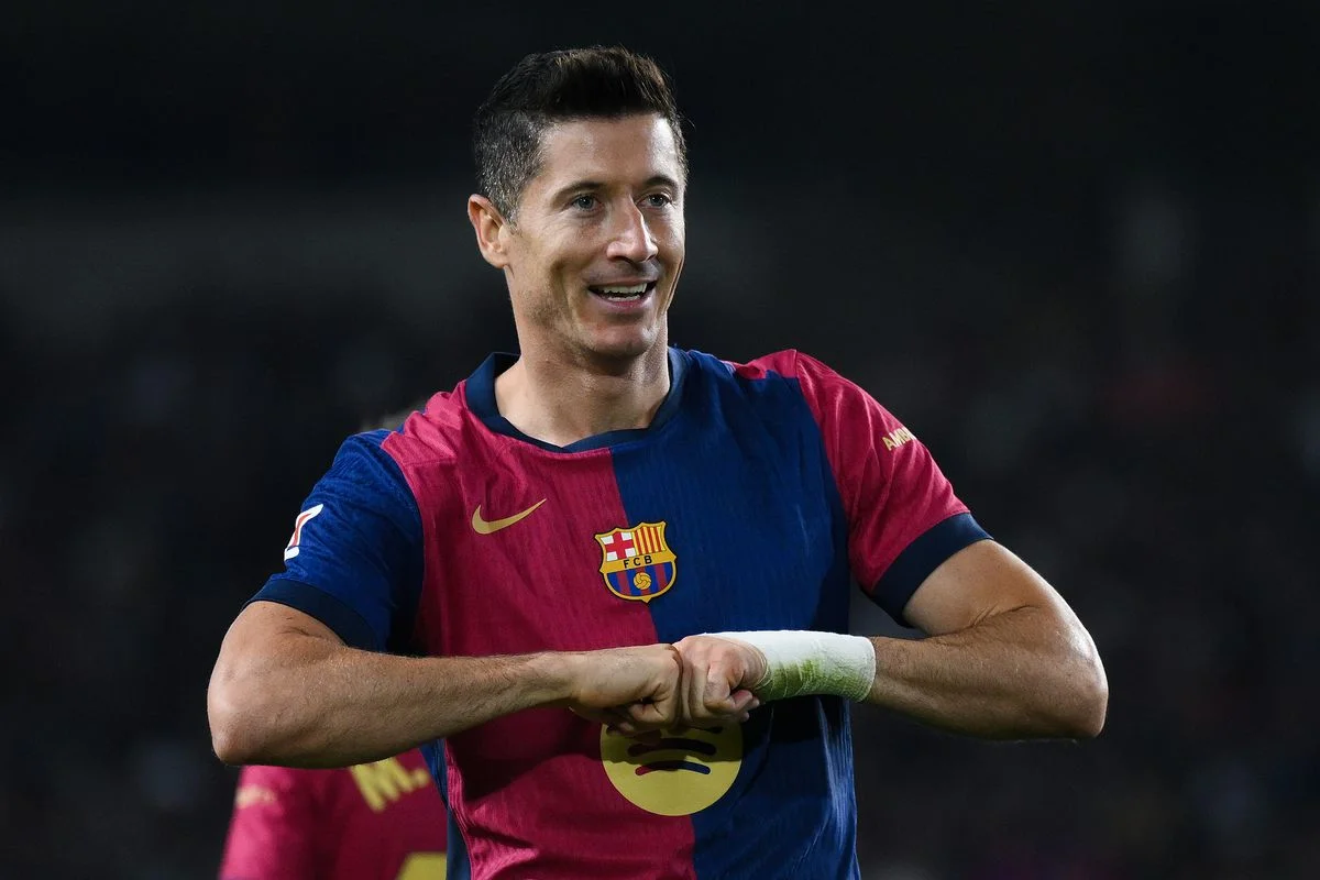 robert lewandowski fc barcelona Barca Blaugranes.scorimg