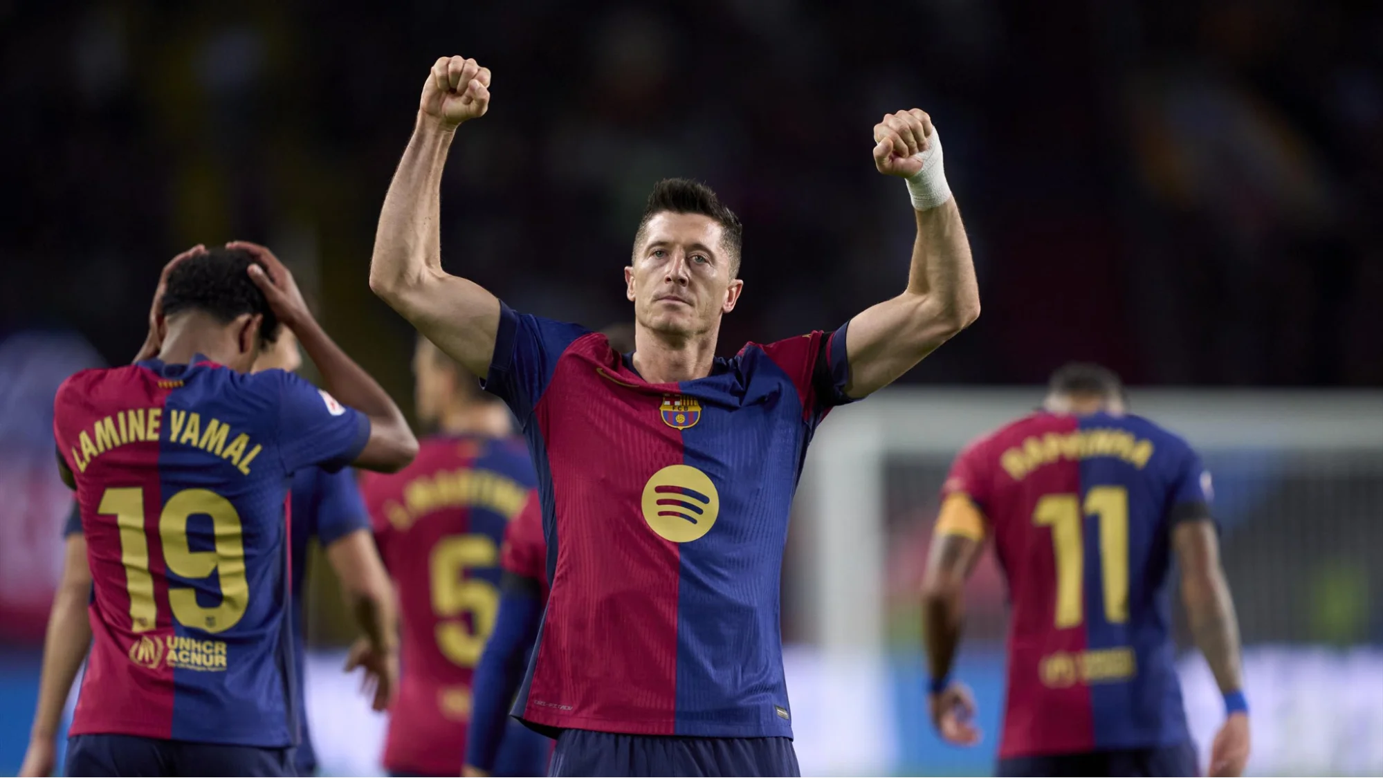 robert lewandowski fc barcelona TNT Sports.scorimg