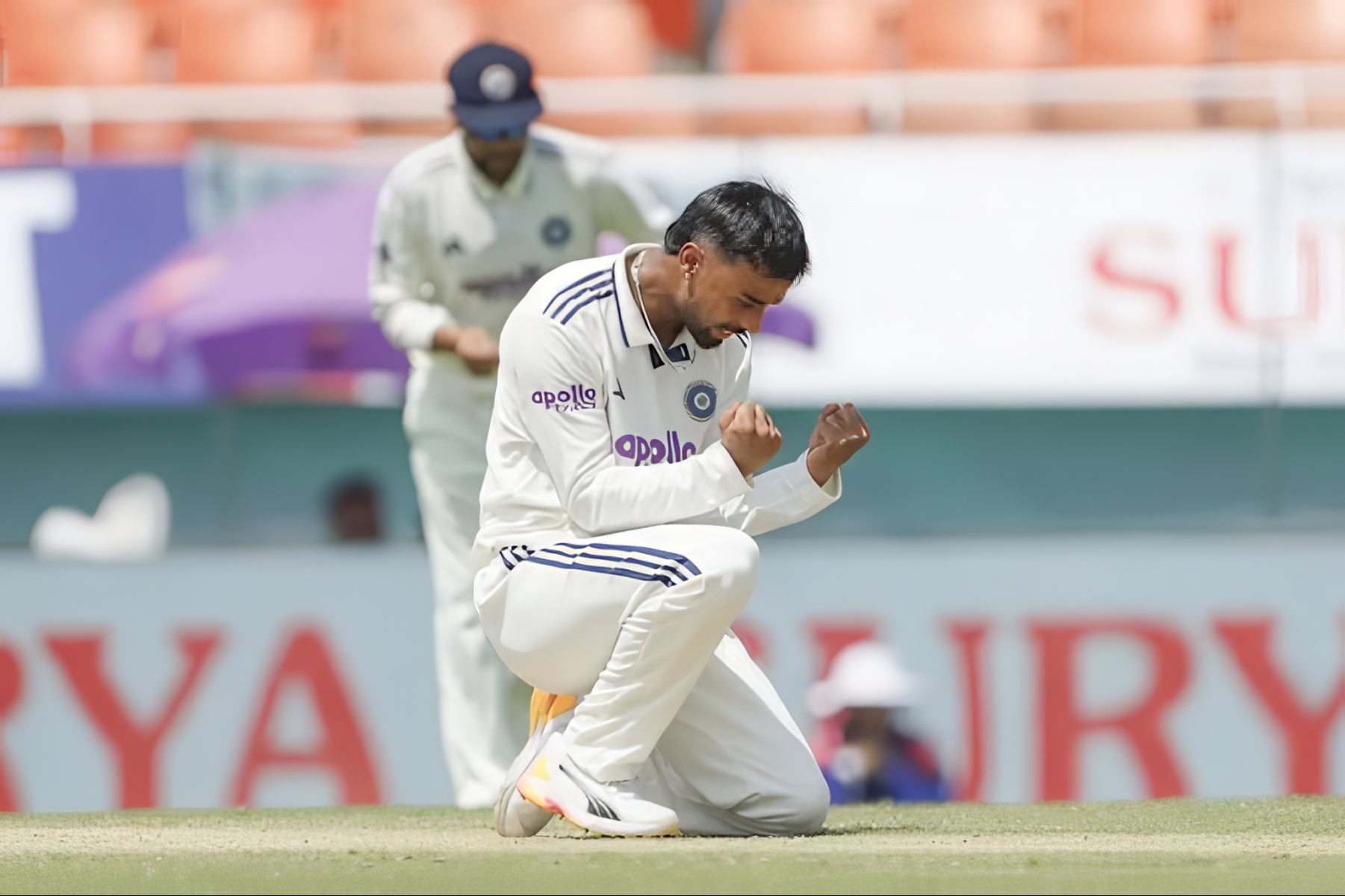 India's New Spin Sensation? Manav Suthar Impresses on Debut