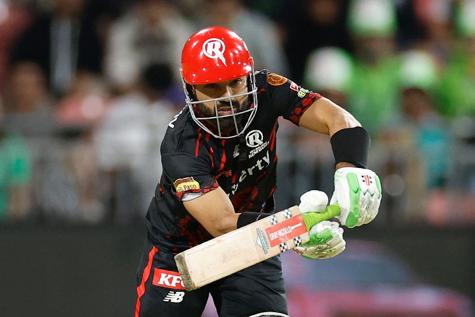 Watch, BBL | Rizwan tickles funny bone after unsuccessfully trying to evade wrath of fielder