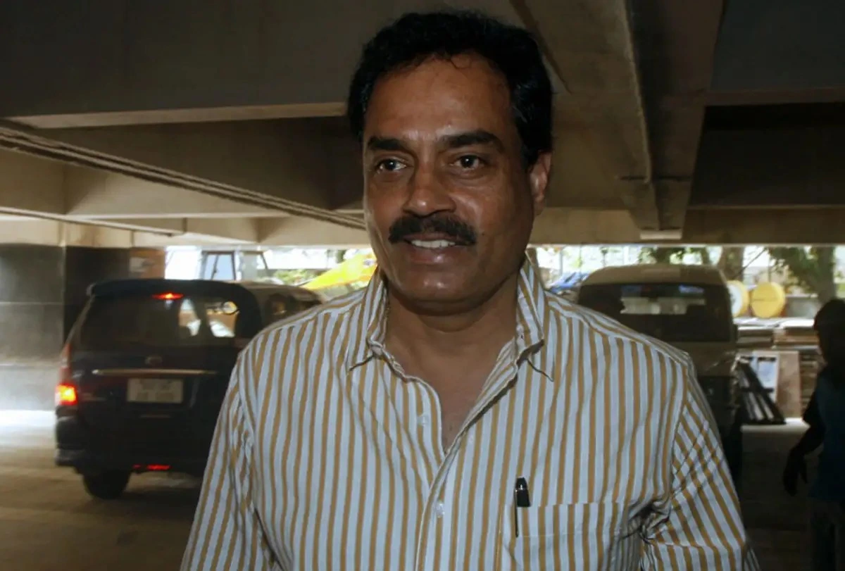 Dilip Vengsarkar Questions BCCI Over Auqib Nabi Dar Snub