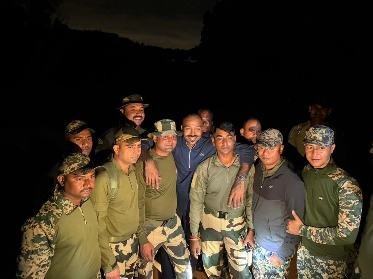 Twitter Reacts as Hardik Pandya Gets Spotted With BSF Jawans