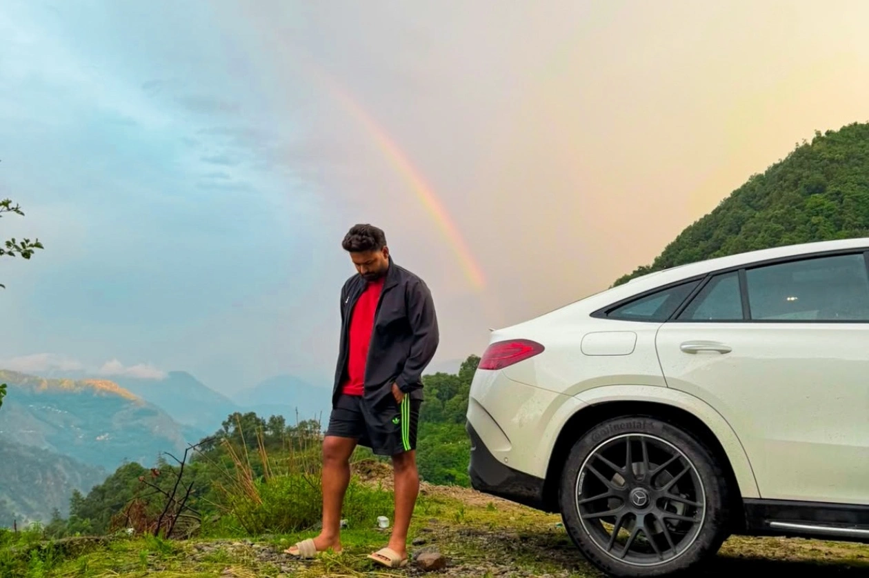 Rishabh Pant Takes a Refreshing Break in Uttarakhand
