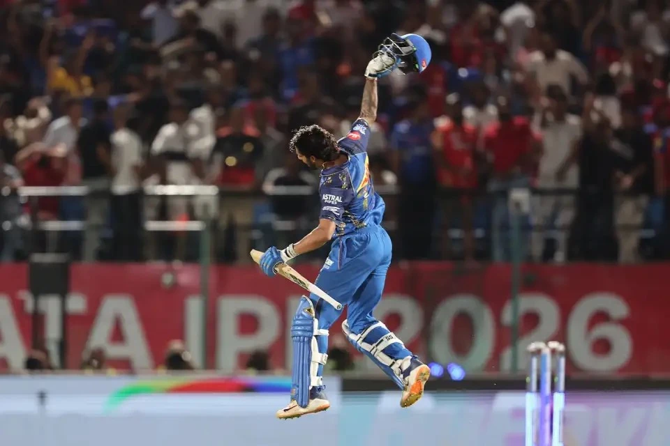 Twitter Reacts as Punjab Kings Crash to Fifth Straight Loss After Tilak Varma Show
