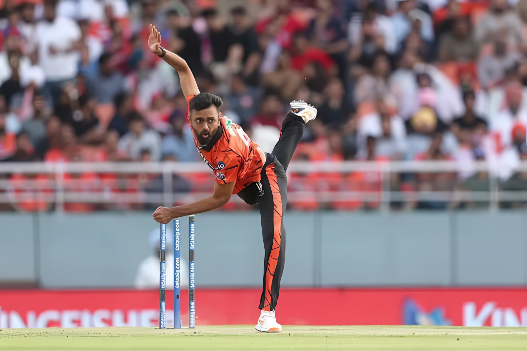 Is This the Weakest SRH Bowling Line-up in Recent Years?