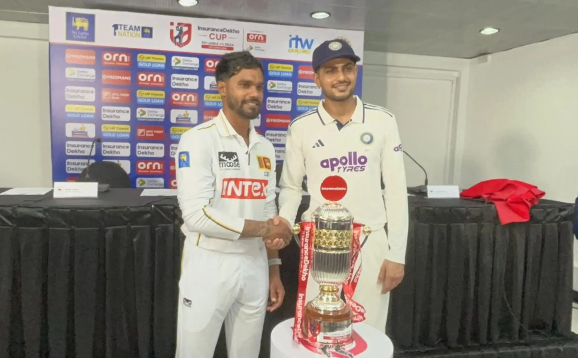 Watch the India-Sri Lanka Captains’ Photoshoot Before the Test Battle