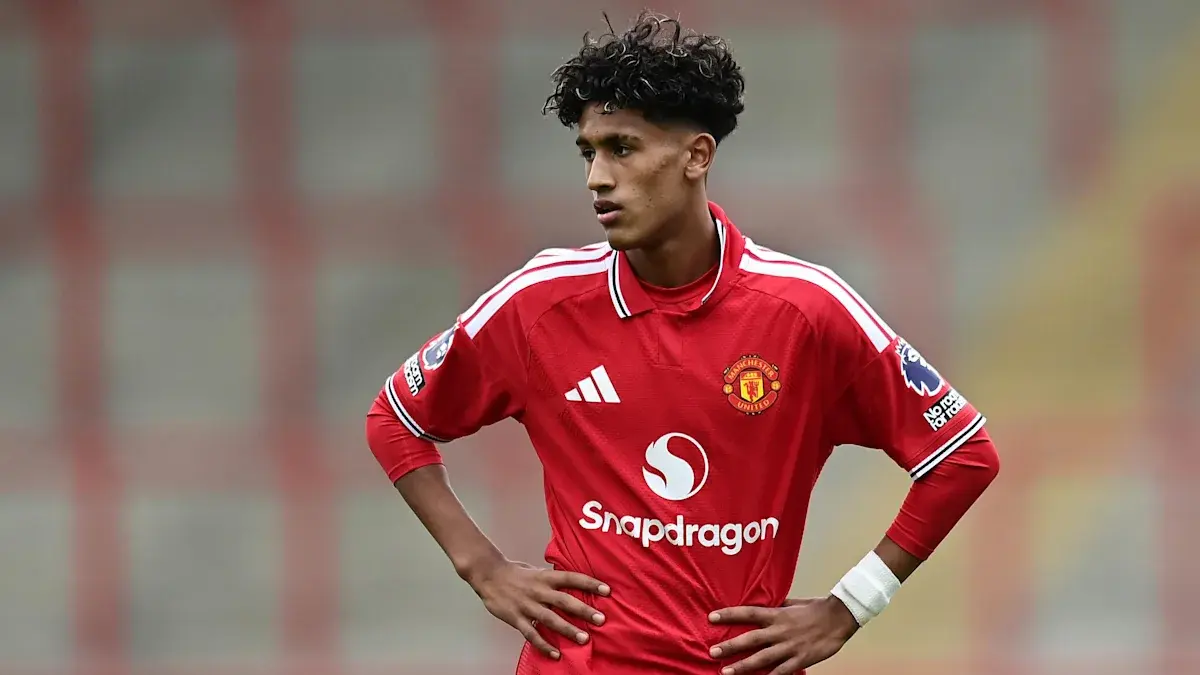 Deco Denies Barcelona Interest in Manchester United Wonderkid JJ Gabriel
