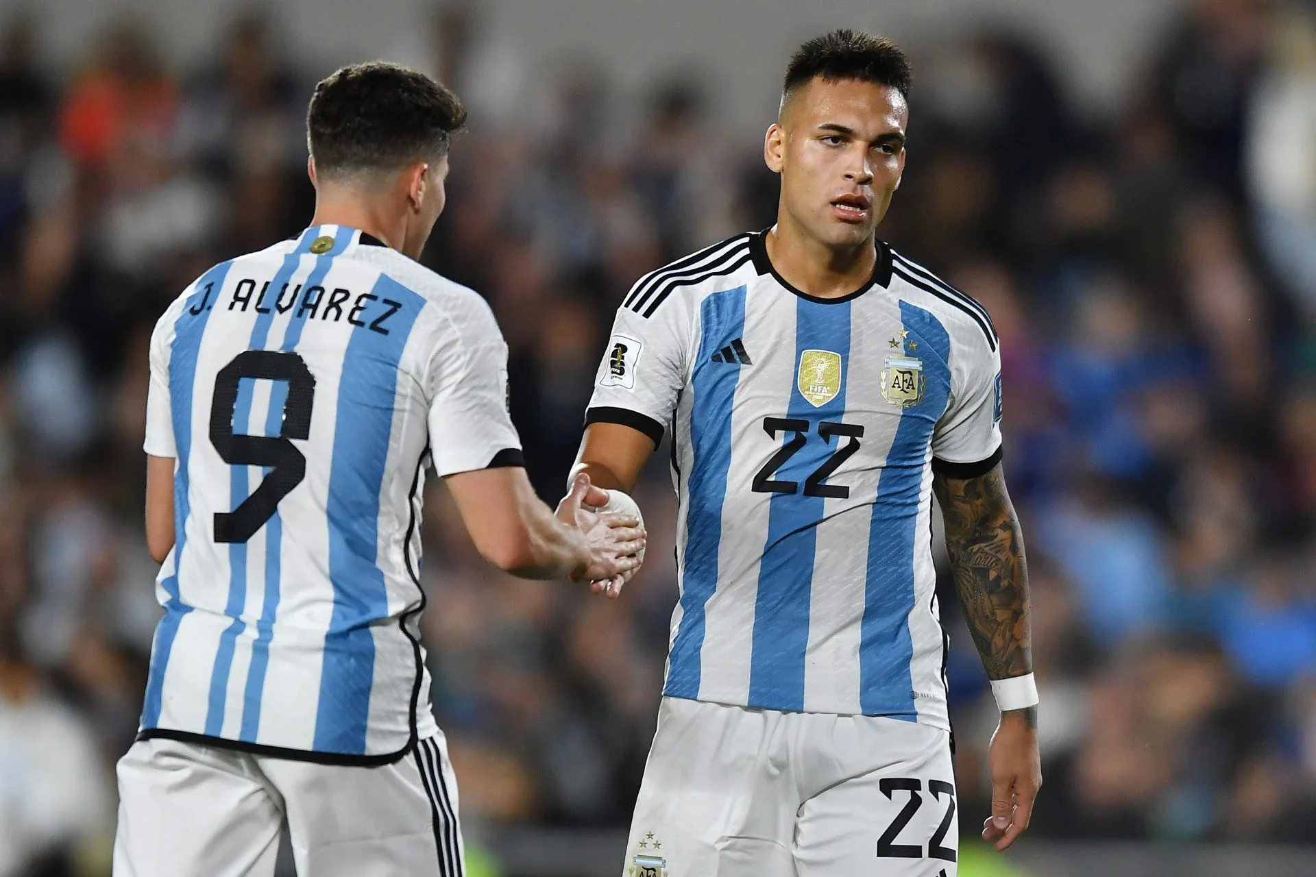 Barcelona Consider Lautaro Martinez as Alvarez Alternative
