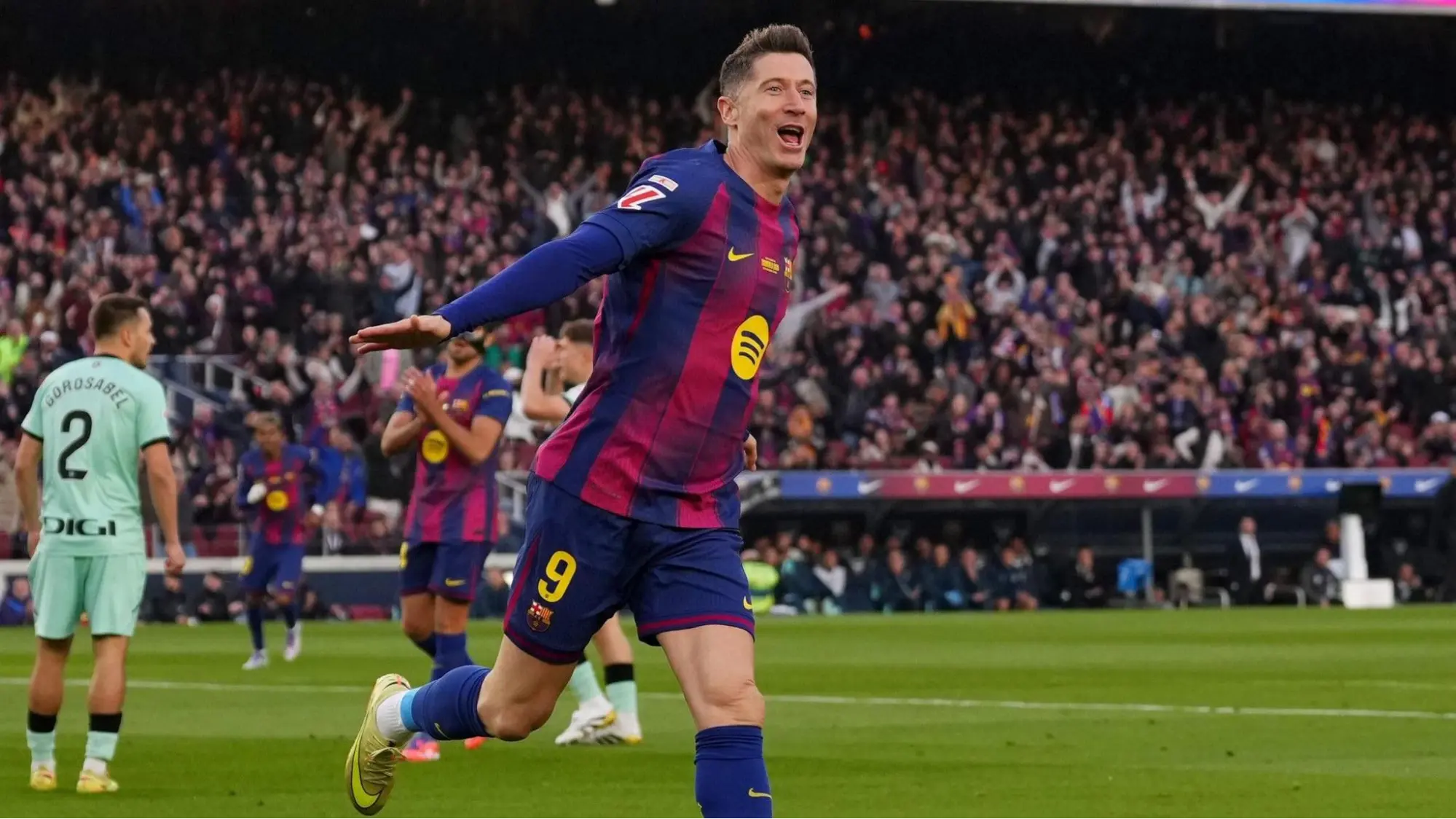Robert Lewandowski Struggles to Deliver in MLS