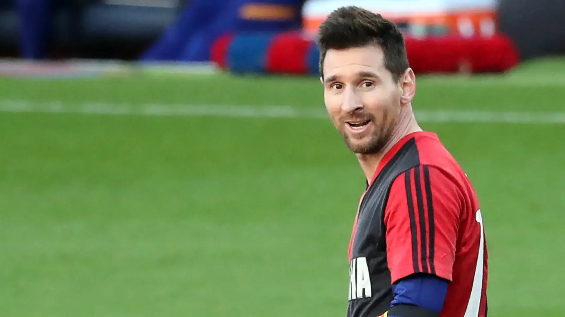 Lionel Messi’s International Retirement Fuels Speculation Over His Club Future 