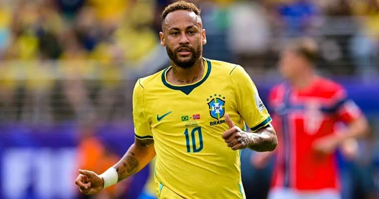 Neymar Yet to Decide Future as Liverpool Face Preseason Challenges