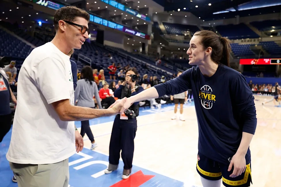 Caitlin Clark Shines After Meeting Robert Lewandowski