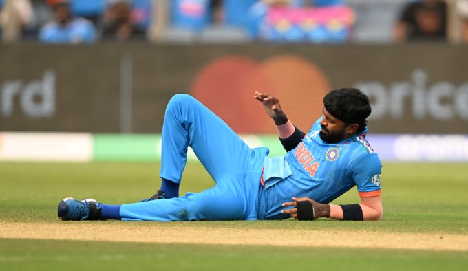IND VS BAN | Twitter concerned as Hardik hobbles off the field with ankle injury