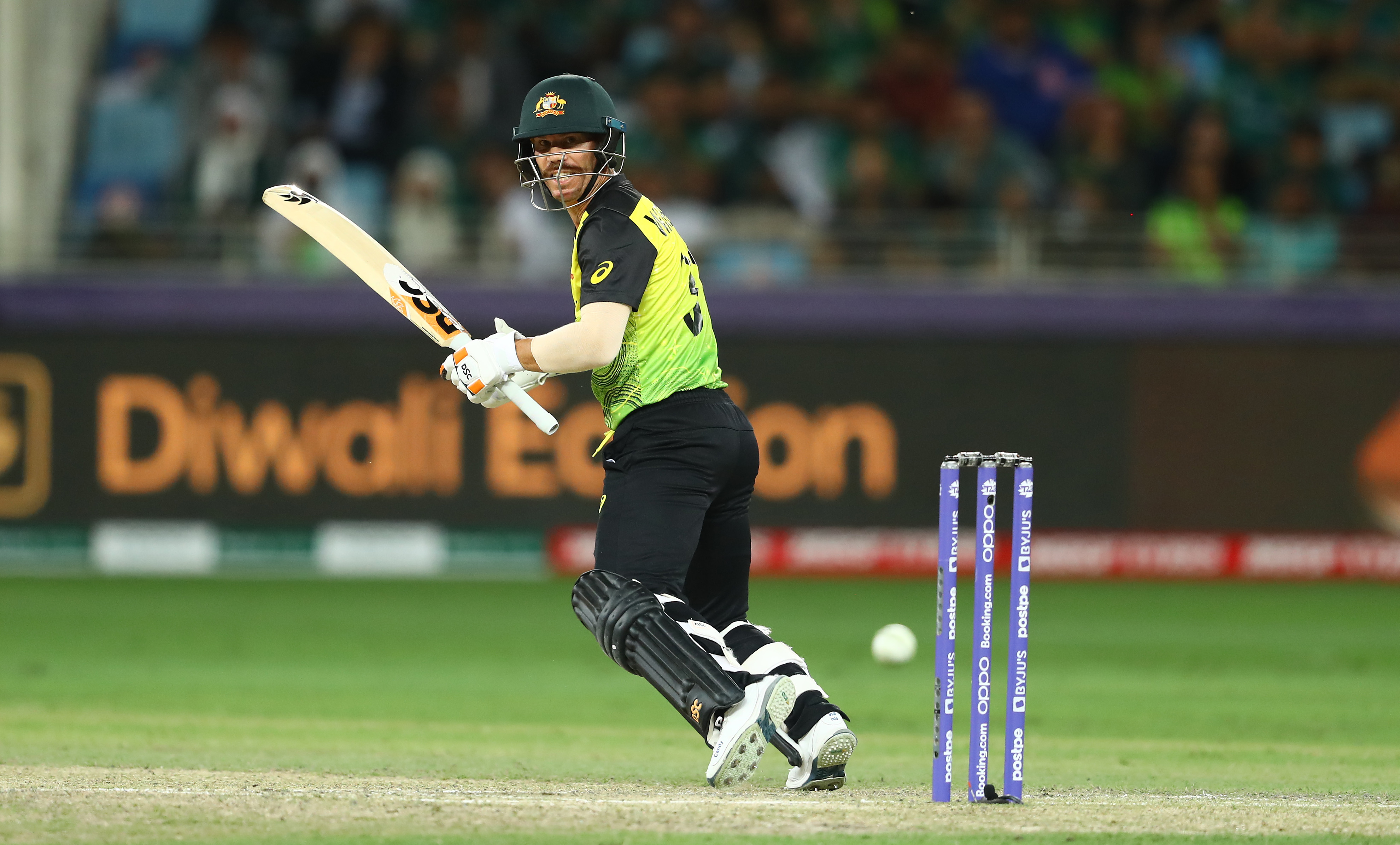 T20 World Cup 2021 VIDEO David Warner strikes six off doublebounce noball from Mohammad Hafeez