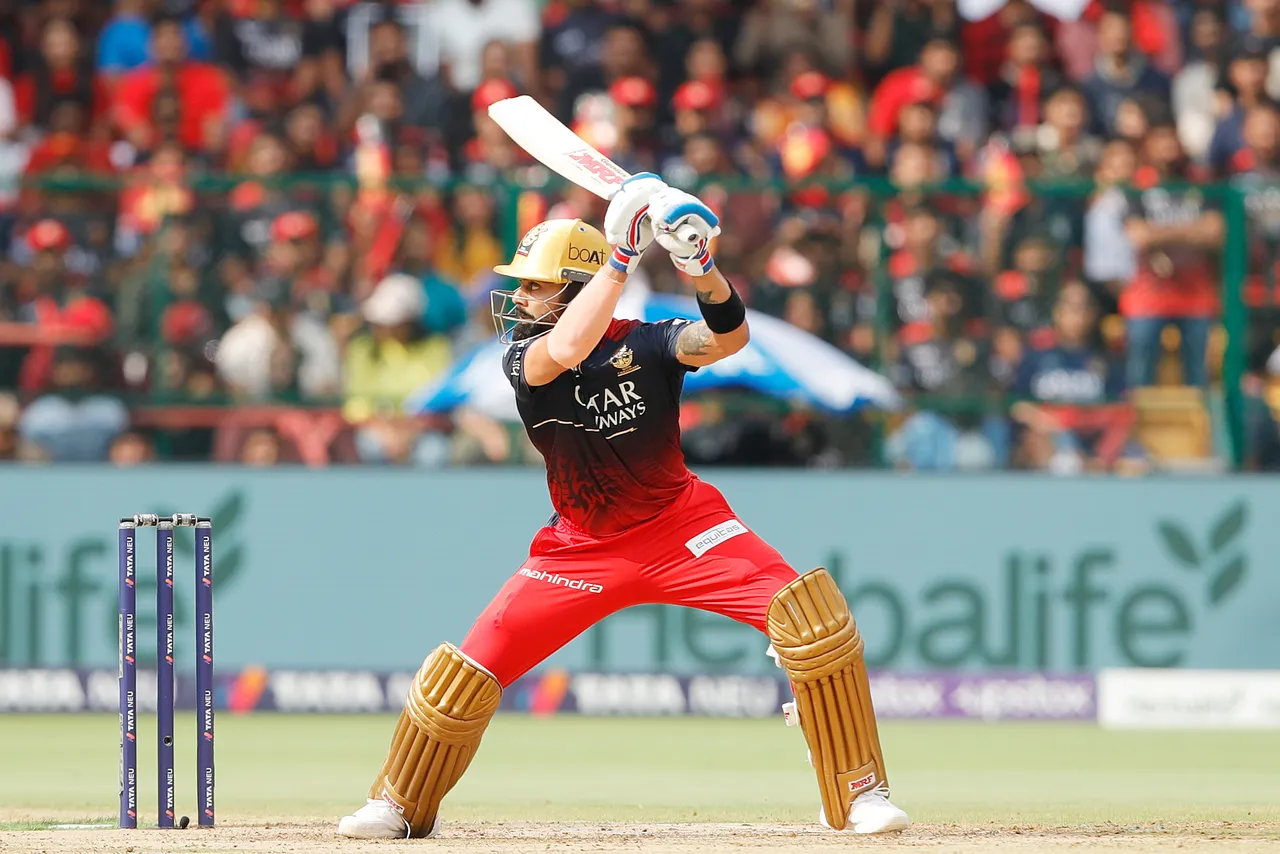 IPL 2023, RCB vs DC | Twitter in awe of Virat Kohli’s chest-thumping ...