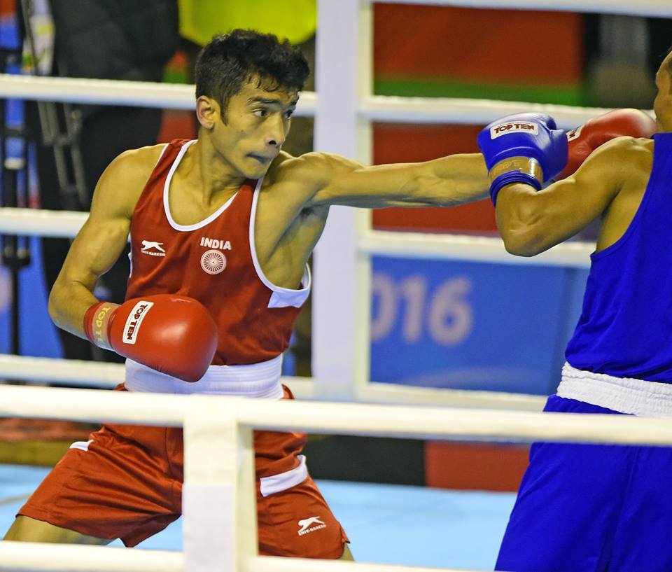 Shiva Thapa qualifies for Olympics; Mary Kom crashes out