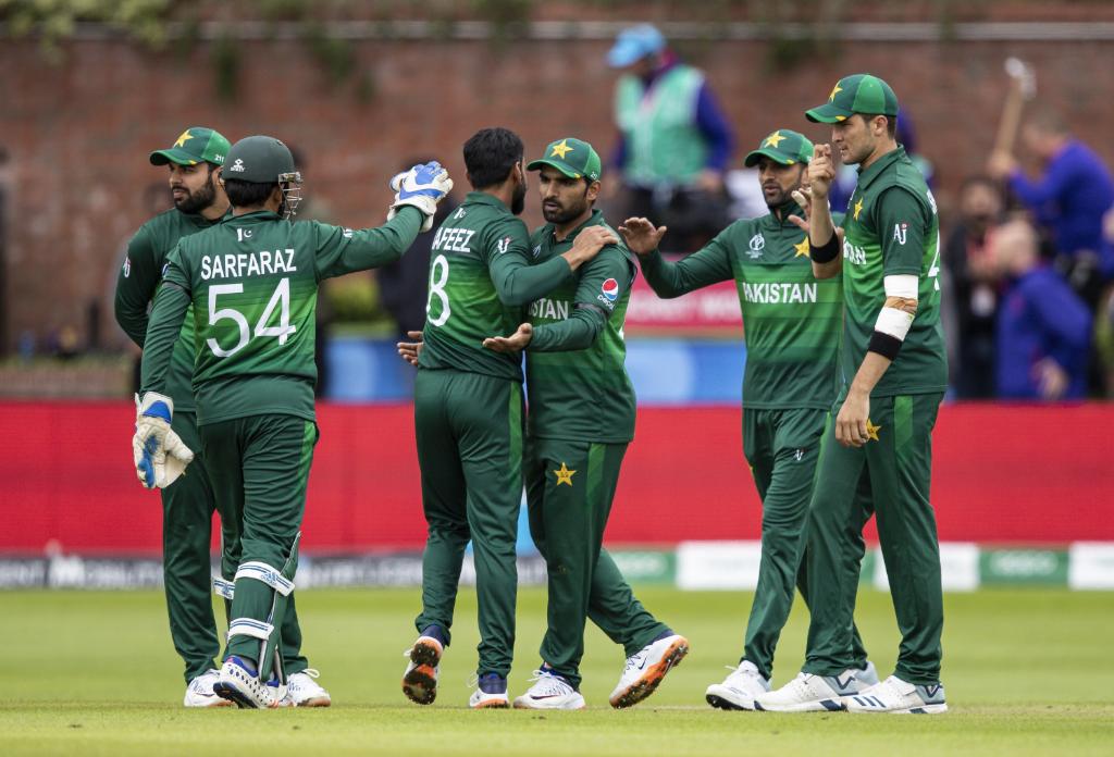 VIDEO | T20 World Cup - Pakistan players enter Namibia dressing room, exhibit stunning Spirit of Cricket 
