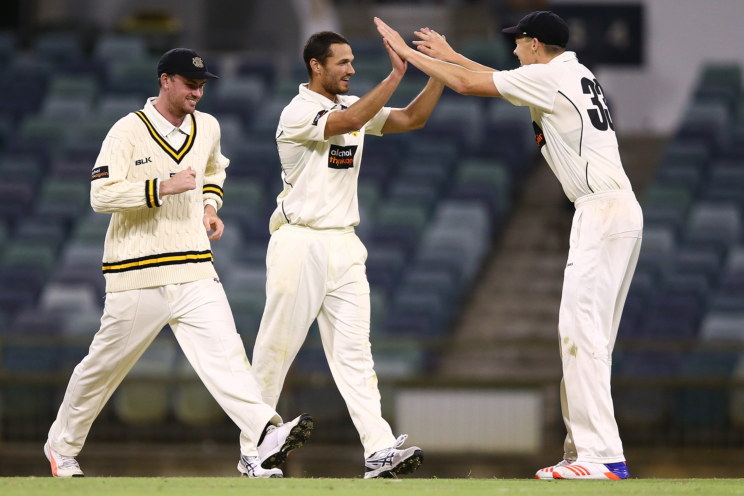 WATCH | Nathan Coulter-Nile sends George Bailey packing with a stunner