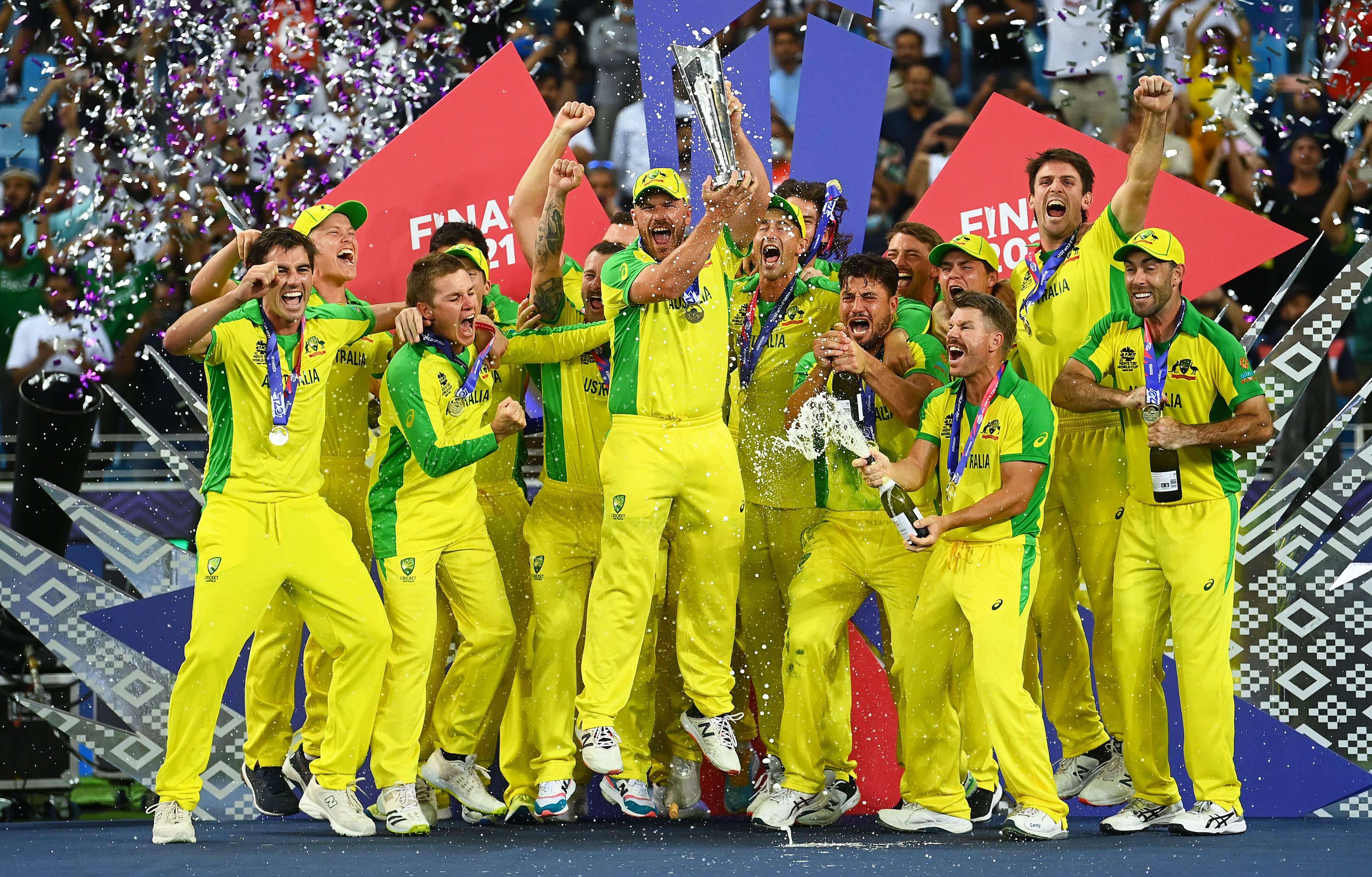 T20 World Cup Final | Watch - Matthew Wade and Marcus Stoinis drink from shoe after historic title triumph