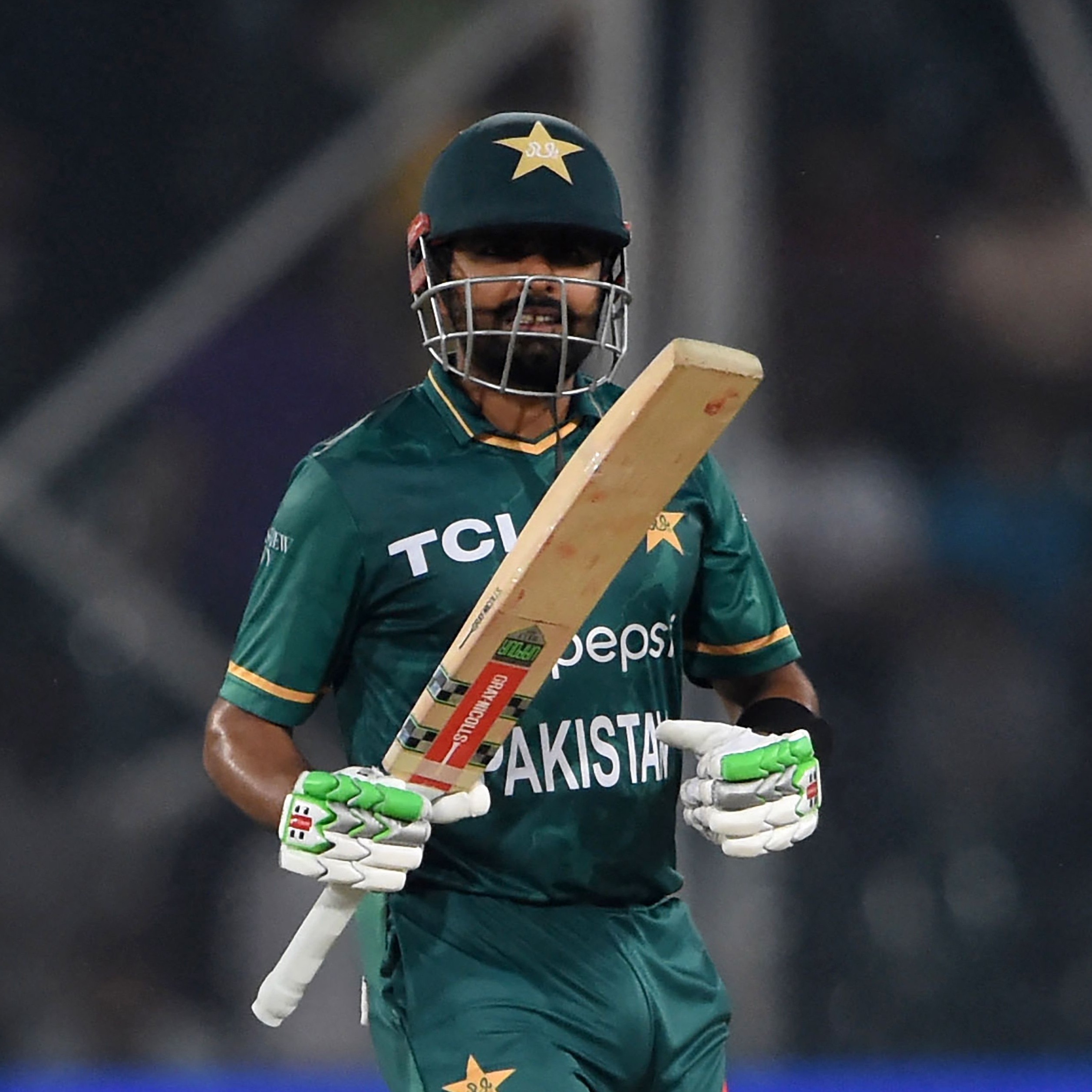 WATCH | Babar Azam smashes a majestic six against Australia in the first T20I 