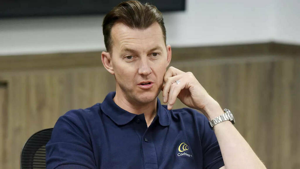 You would bowl the perfect ball and Virender Sehwag would hit you for six, raves Brett Lee