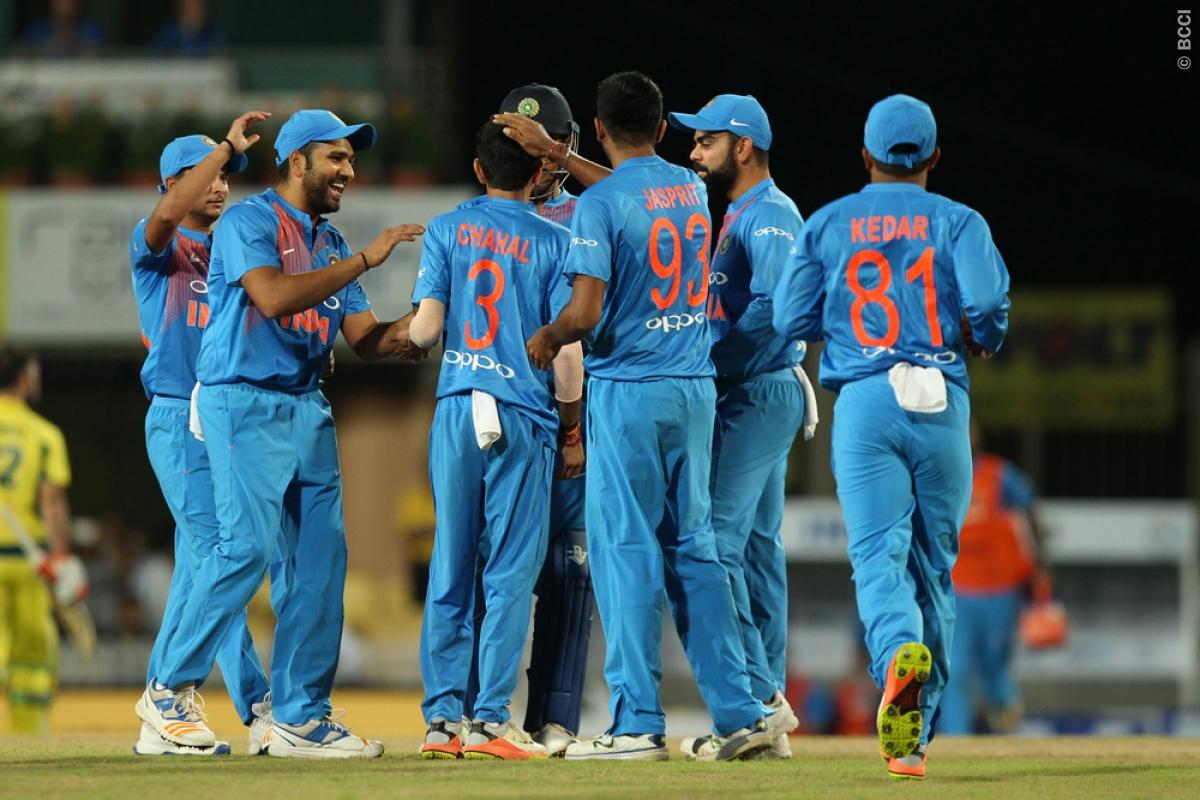 India vs Australia | Hosts take lead in rain-affected game in Ranchi