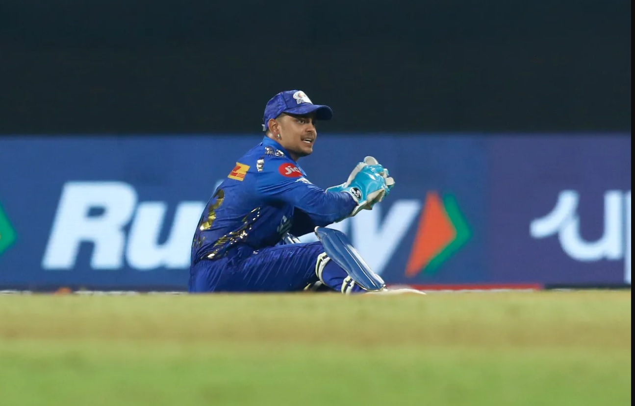 IPL 2022, CSK vs MI | Twitter reacts as Ishan Kishan grabs a majestic catch behind the wickets 