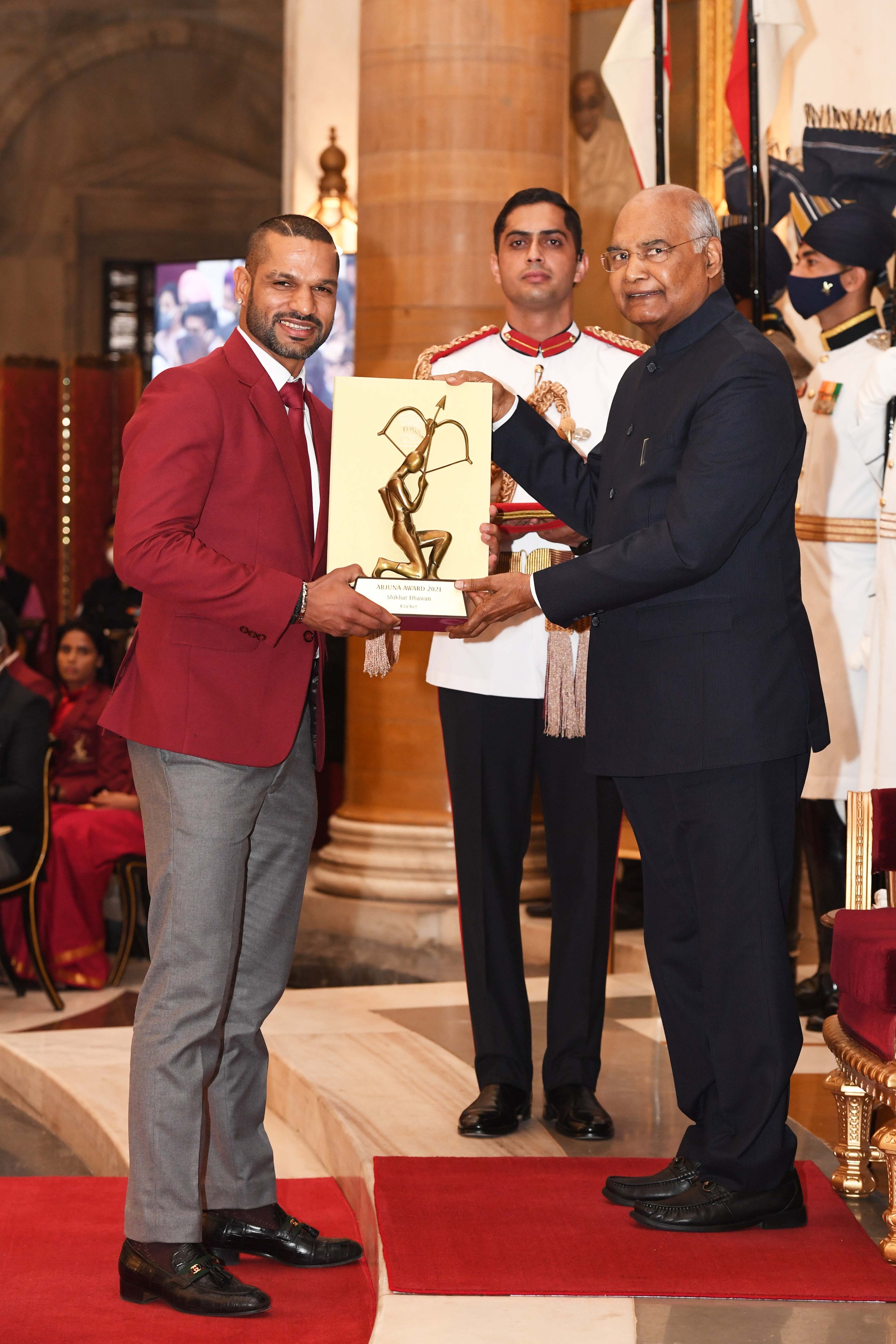 Shikhar Dhawan honoured with Arjuna Award by President Ram Nath Kovind