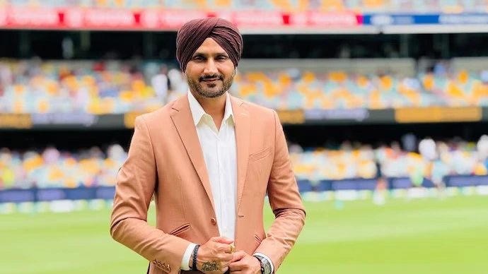 Ricky Ponting's defence was not the greatest, says Harbhajan Singh