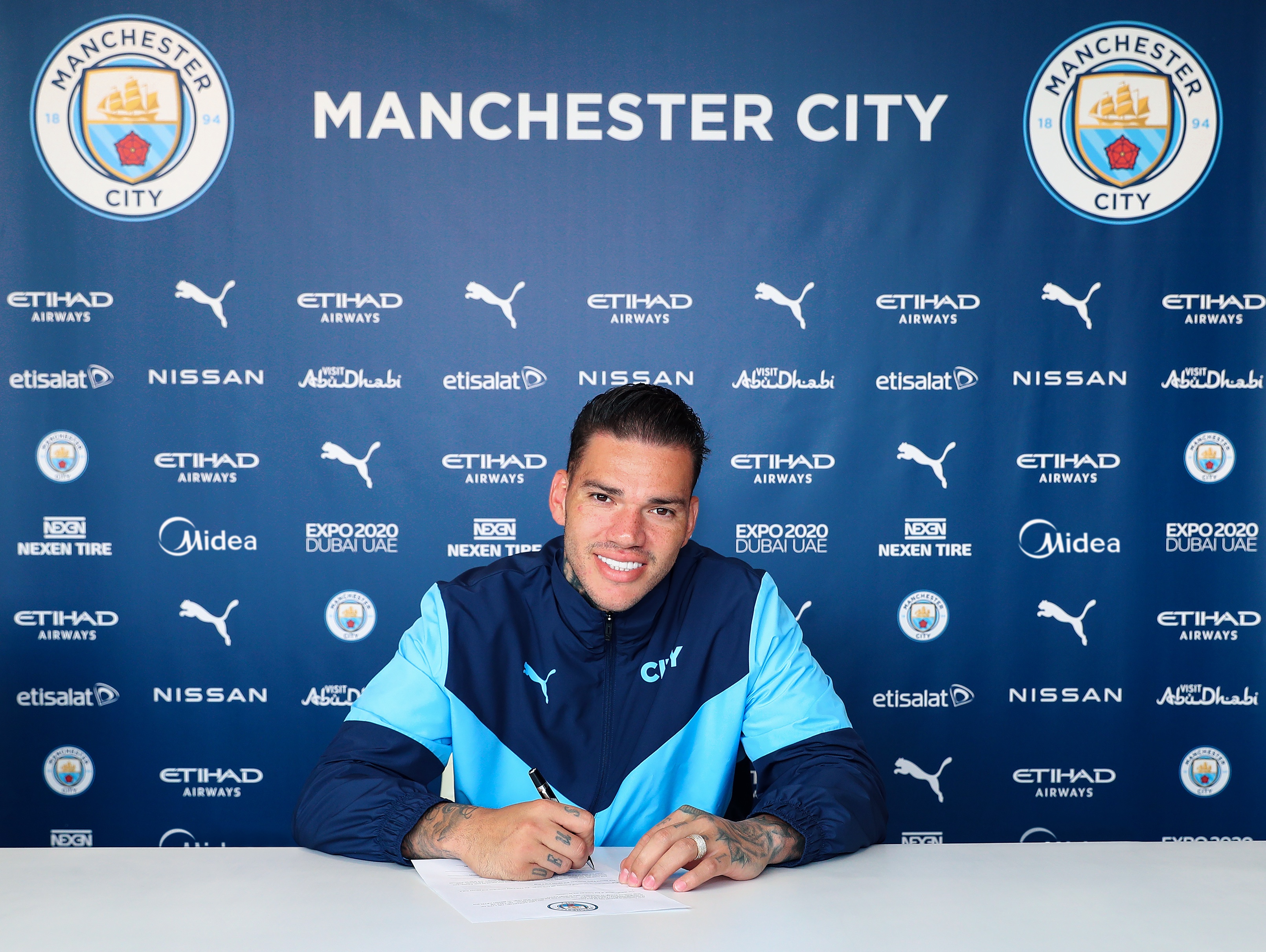 Ederson Moraes signs Manchester City contract extension until 2026