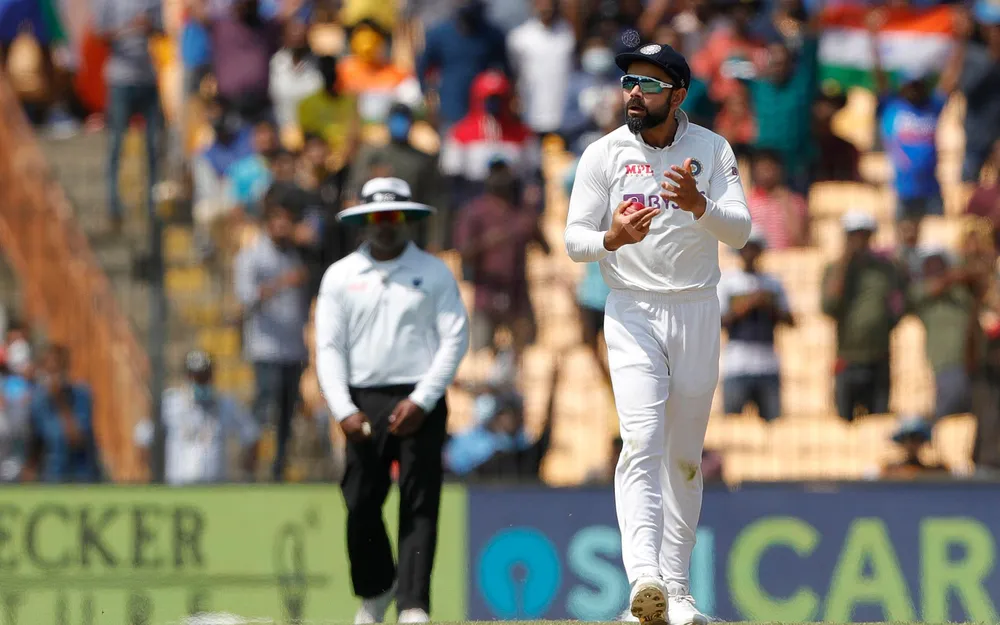 Twitter reacts to Virat ‘Angry’ Kohli confronting the umpire after dubious LBW decision