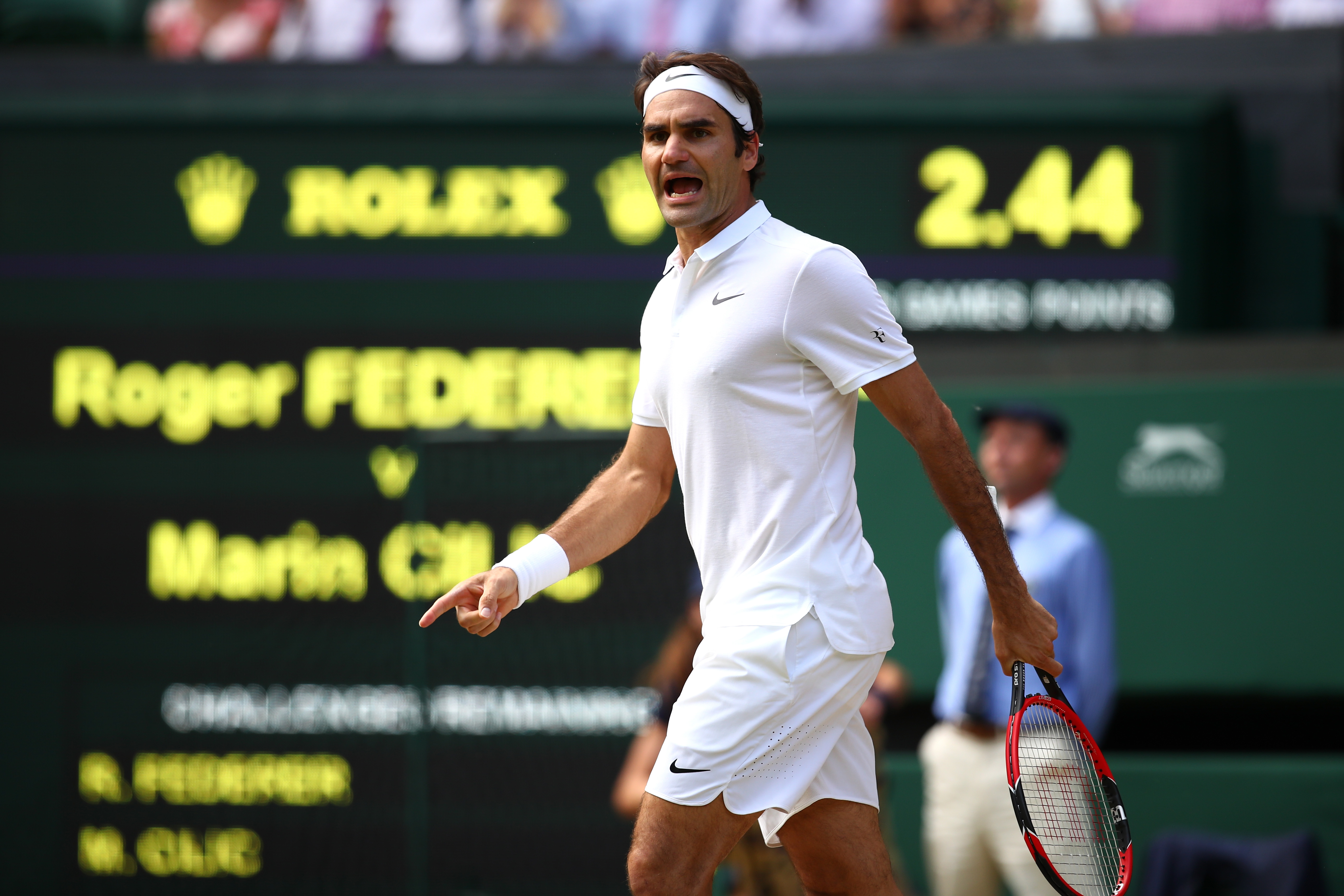 VIDEO | Boos after beating Roger Federer leave Alexander Zverev on the brink of tears
