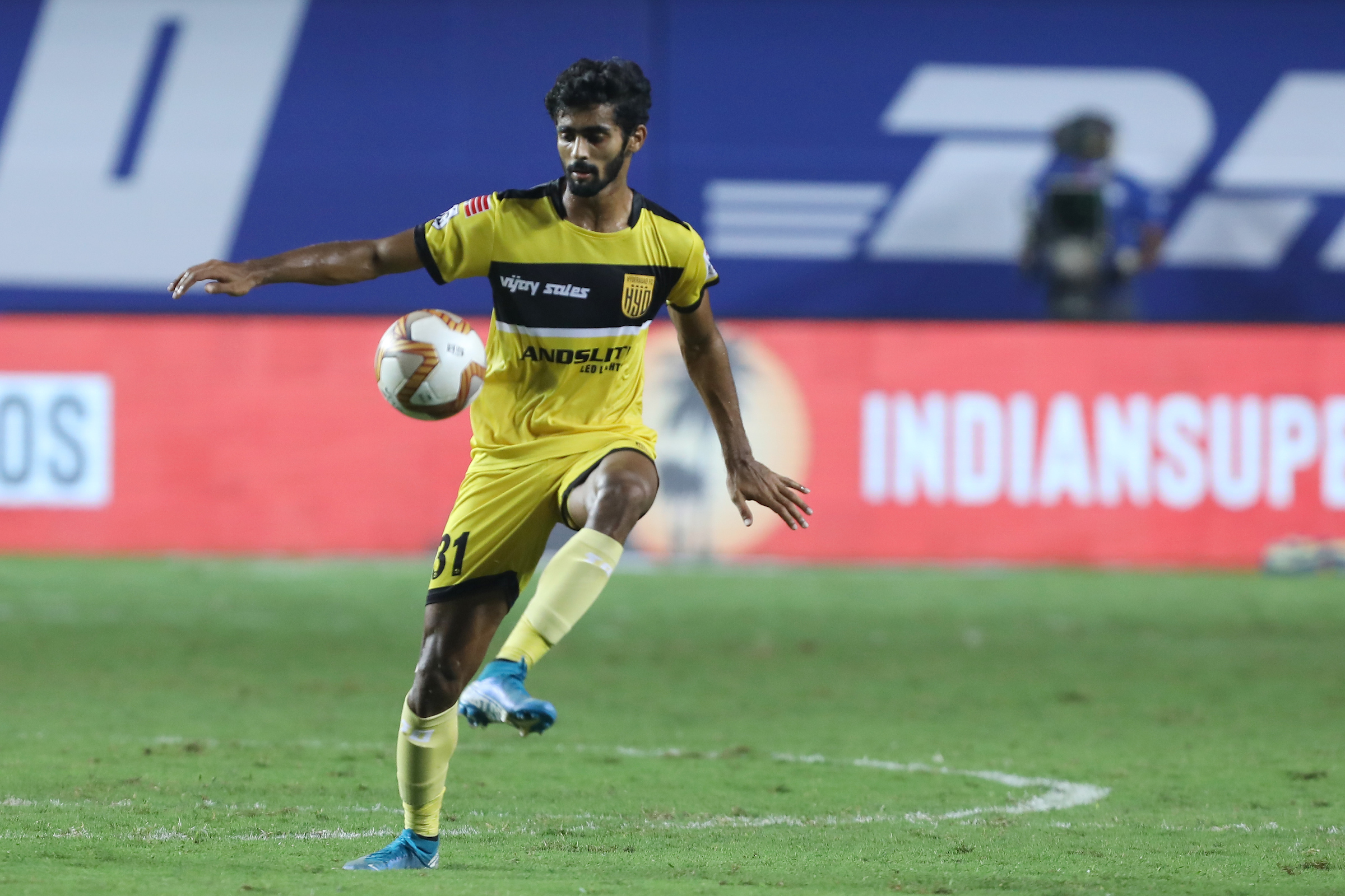 ISL 2021-22 | ISL teams to field only four overseas players at a time from next season