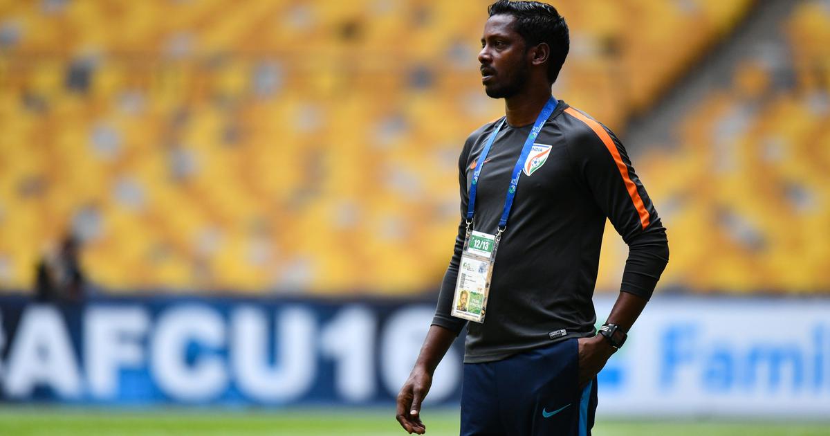 We have more educated coaches in the country right now, admits Bibiano Fernandes