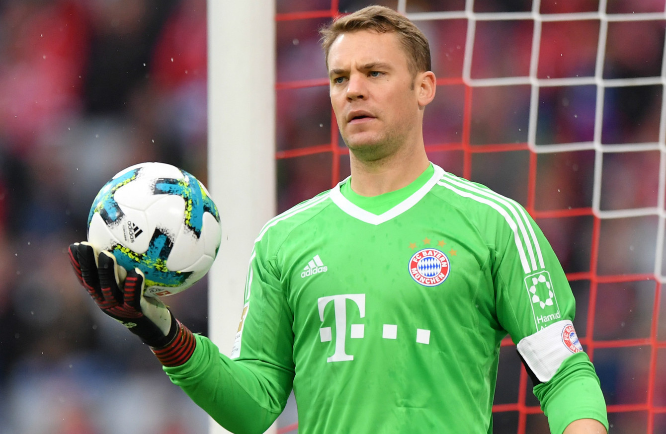 Bundesliga players now have huge responsibility, claims Manuel Neuer