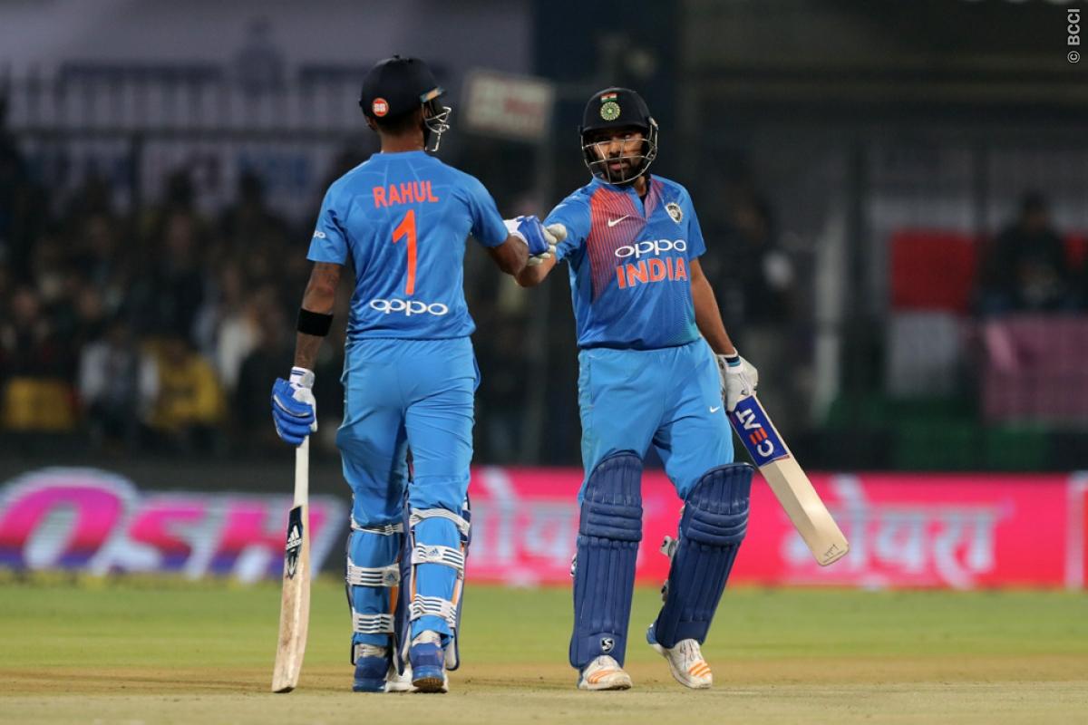 VIDEO | Rohit Sharma pierces two fielders with one-handed back-foot punch