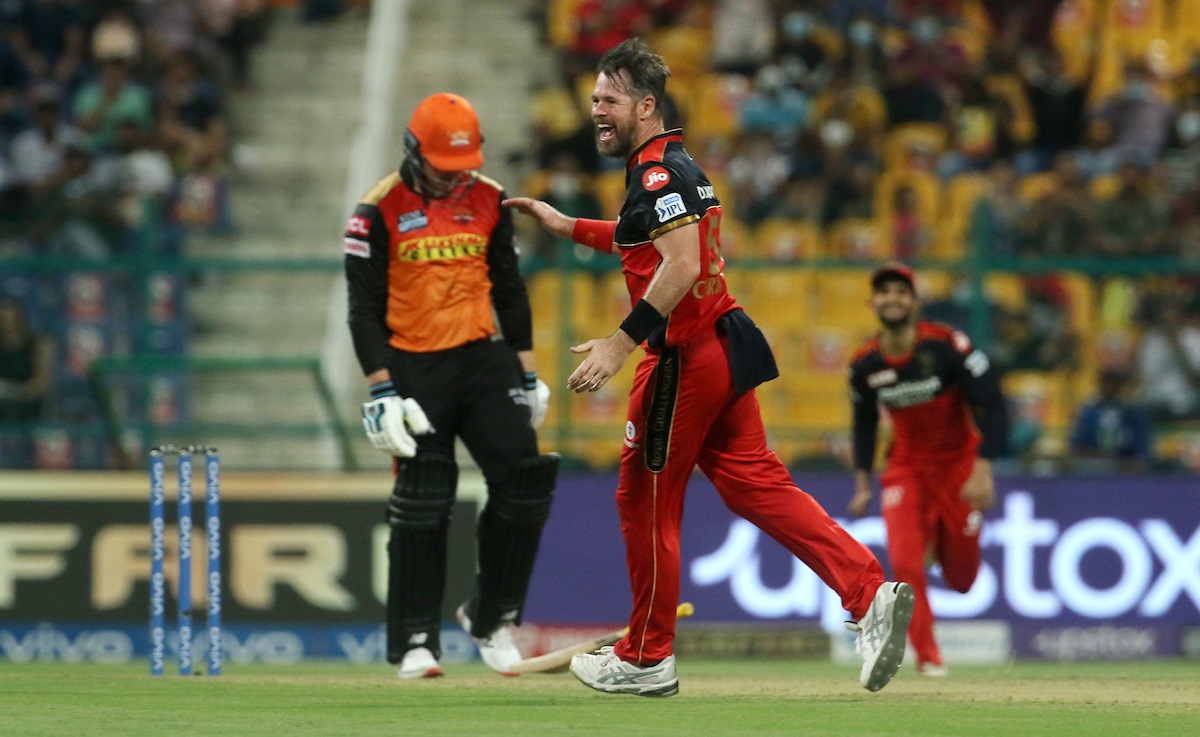 RCB vs SRH | Twitter reacts as Daniel Christian’s stunning caught and bowled sends Jason Roy packing