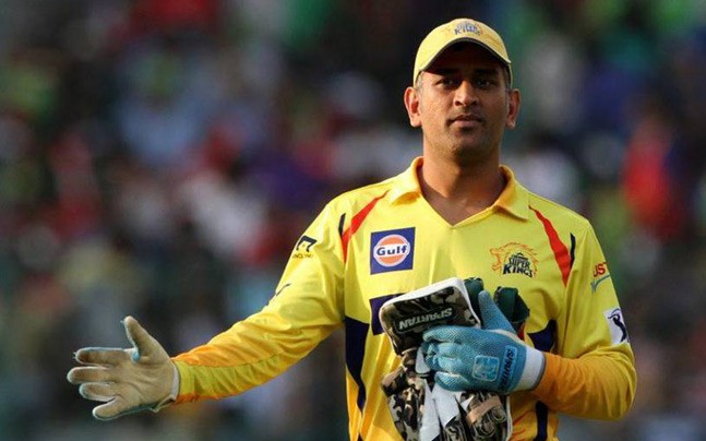 CSK's wealth of experience helping them balance the load of their 'ageing captain'