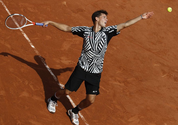 French Open 2019 | Dominic Thiem beats Novak Djokovic in windy semi-final