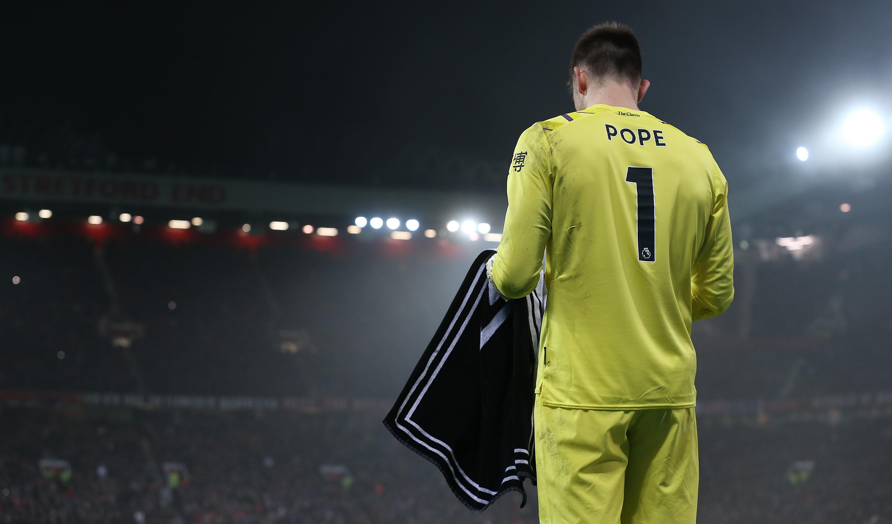 Reports | Nick Pope to be given chance to oust Jordan Pickford as England number 1