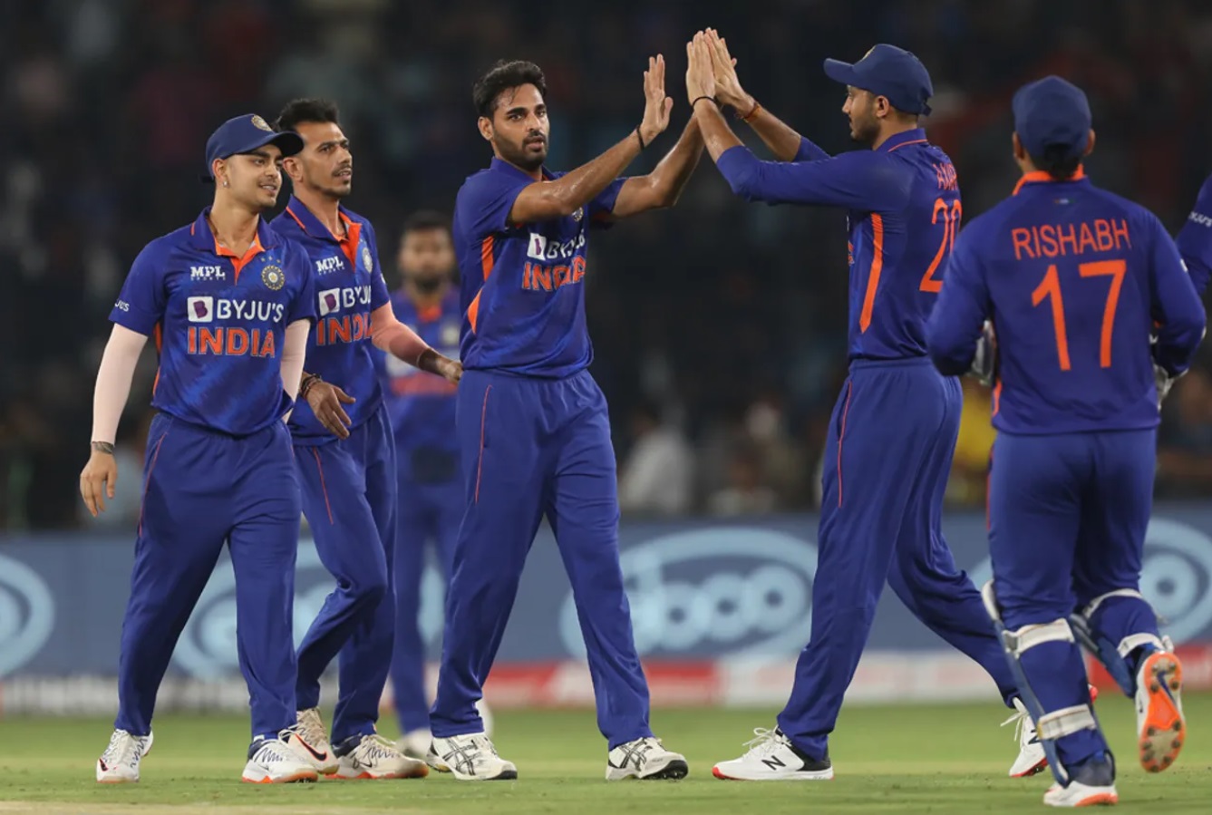 IND vs SA 2022, 2nd T20I | Internet reacts as Bhuvneshwar Kumar bowls unplayable delivery to outfox Rassie van der Dussen