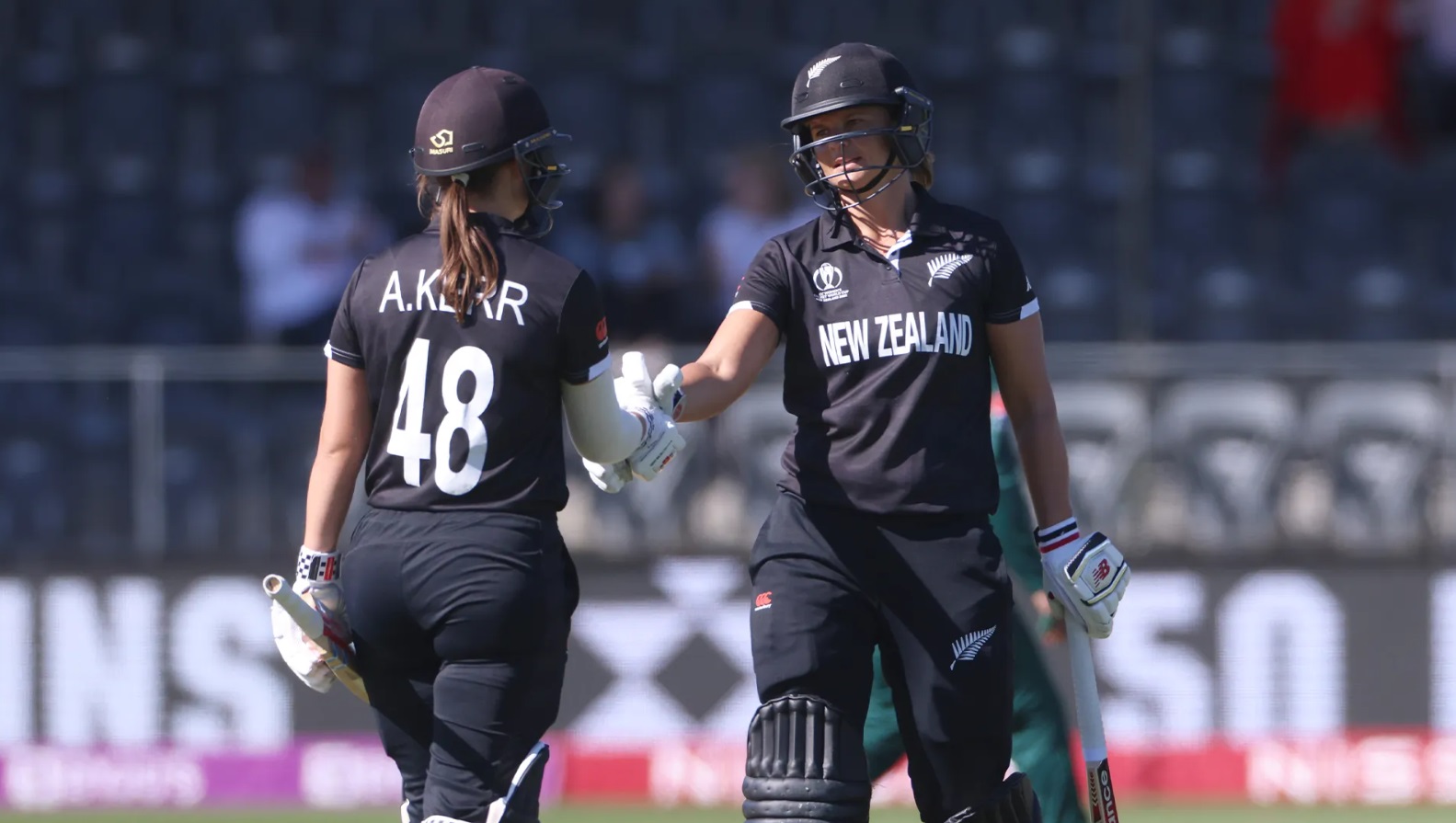New Zealand women cricketers to receive same pay as men in historic NZC contract
