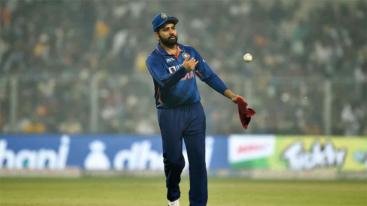 Rohit Sharma believes in taking instinctive decisions rather than pre-meditating them, proclaims Parthiv Patel