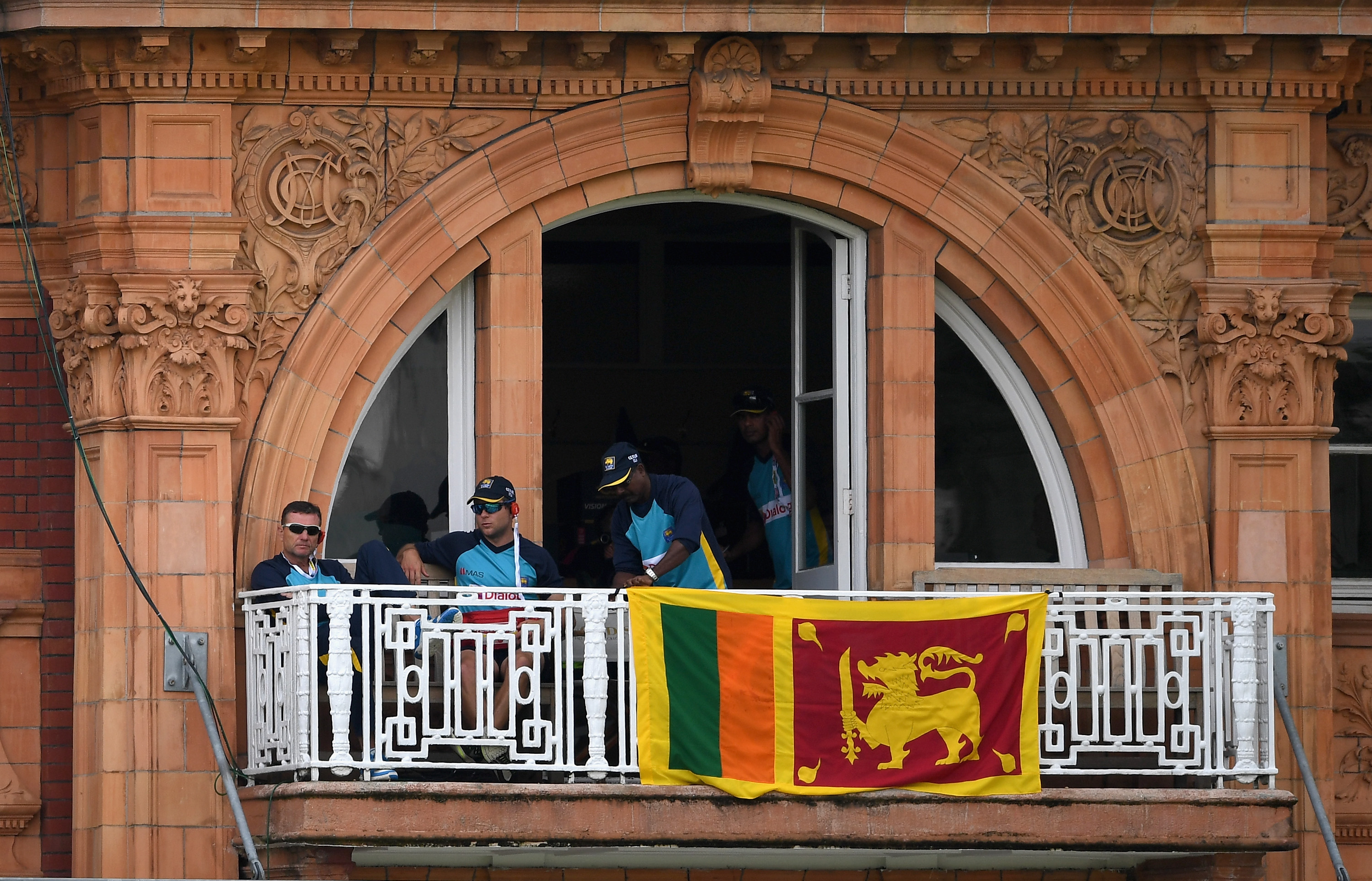 Sri Lanka asked to remove flag from Lord's balcony after protest against no-ball