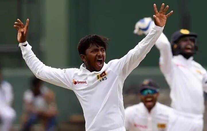 Akila Dananjaya cleared to bowl in international cricket