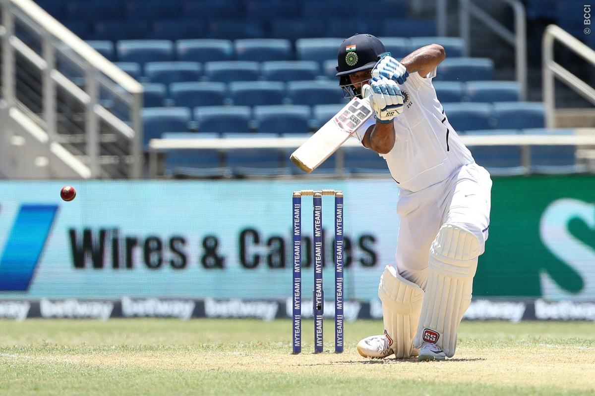 Ranji Trophy | Twitter lauds 'warrior' Hanuma Vihari for batting despite broken wrist 