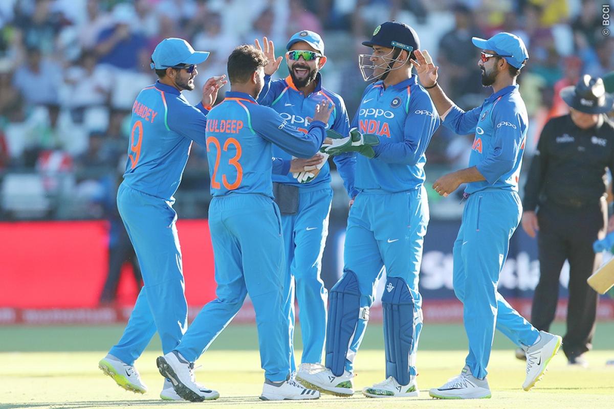 VIDEO | MS Dhoni effects 400th ODI dismissal behind the stumps in his own inimitable style